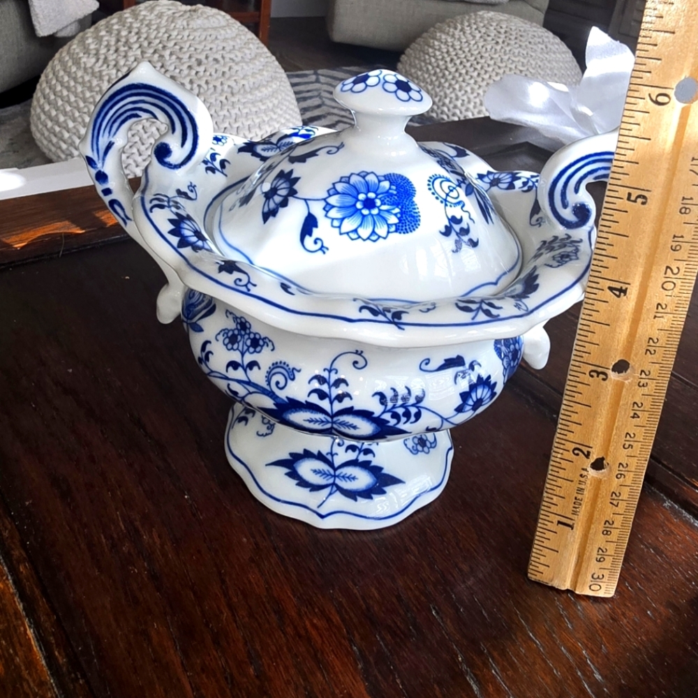 Blue Danube Mayonnaise Jar with lid
